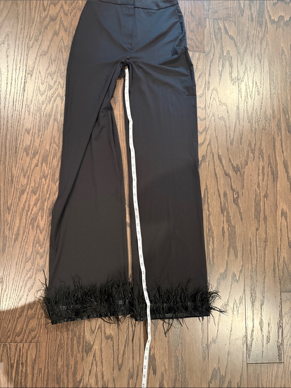 Trendyol Black Wide-Leg Pants with Feather Trim - Picture 4 of 9